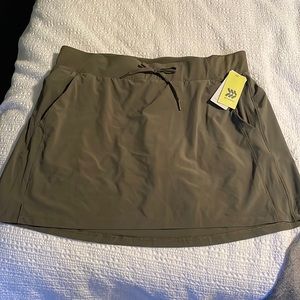 Olive Athletic Skort